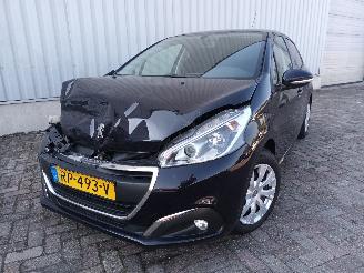 Coche accidentado Peugeot 208 208 I (CA/CC/CK/CL) Hatchback 1.2 Vti 12V PureTech 82 (EB2F(HMZ)) [60k=
W]  (03-2012/12-2019) 2018/2