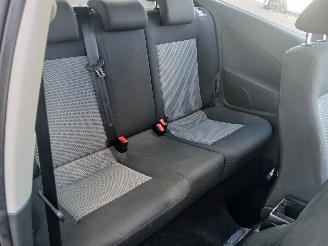 Volkswagen Polo Polo V (6R) Hatchback 1.2 TDI 12V BlueMotion (CFWA(Euro 5)) [55kW]  (1=
0-2009/05-2014) picture 9