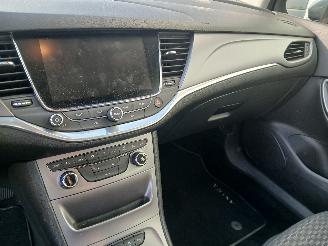 Opel Astra Astra K Sports Tourer Combi 1.6 CDTI 110 16V (B16DTU) [81kW]  (11-2015=
/12-2022) picture 15