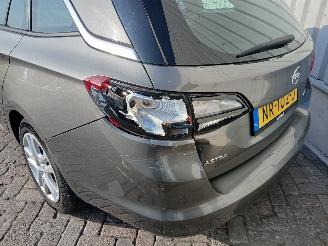 Opel Astra Astra K Sports Tourer Combi 1.6 CDTI 110 16V (B16DTU) [81kW]  (11-2015=
/12-2022) picture 21