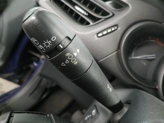 Citroën C3 C3 (SC) Hatchback 5-drs 1.6 BlueHDI 100 (DV6FD(BHY)) [73kW]  (07-2014/=
01-2017) picture 13