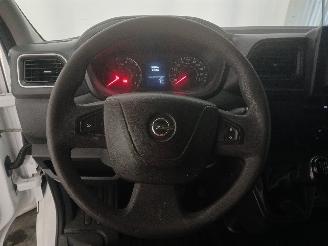 Opel Movano Movano Van 2.3 CDTi 16V FWD (M9T-716(M9T-F7)) [110kW]  (01-2013/...) picture 17