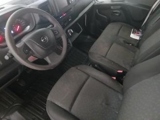 Opel Movano Movano Van 2.3 CDTi 16V FWD (M9T-716(M9T-F7)) [110kW]  (01-2013/...) picture 12