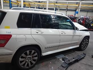 Mercedes  GLK (204.7/9) SUV 3.0 280 V6 24V 4-Matic (M272.948) [170kW]  (06-2008/=
06-2009) picture 3