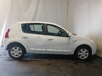 Dacia Sandero Sandero I (BS) Hatchback 1.2 16V (D4F-732(D4F-F7)) [55kW]  (11-2008/12=
-2012) picture 7