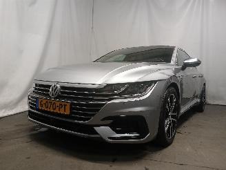 skadebil auto Volkswagen Arteon Arteon (3HAB) Hatchback 5-drs 2.0 TSI 16V 4Motion (DJHC) [206kW]  (04-=
2017/...) 2017/7