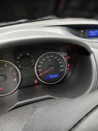 Hyundai I-20 i20 Hatchback 1.2i 16V (G4LA) [63kW]  (03-2012/12-2015) picture 2