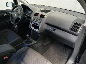 Volkswagen Touran Touran (1T1/T2) MPV 1.4 16V TSI 140 (BMY) [103kW]  (02-2006/05-2010) picture 8