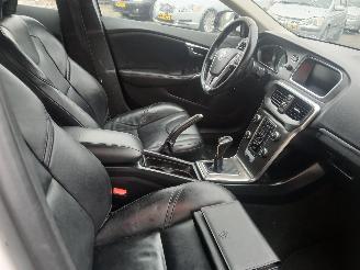 Volvo V-40 V40 (MV) Hatchback 5-drs 2.0 D4 16V (D4204T14) [140kW]  (05-2014/08-20=
19) picture 8