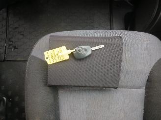 Opel Vivaro Vivaro Van 1.6 CDTi BiTurbo 125 (R9M-452(R9M-D4)) [92kW]  (03-2016/12-=
2019) picture 19