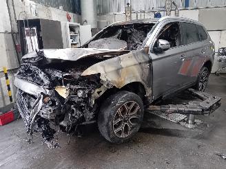 Uttjänta bilar auto Mitsubishi Outlander Outlander (GF/GG) SUV 2.0 16V PHEV 4x4 (S61) [147kW]  (09-2017/12-2021=
) 2015/11