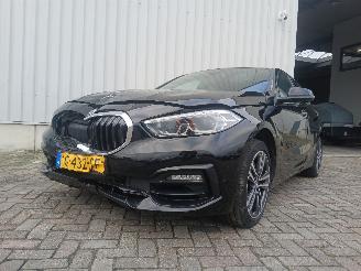 Unfallwagen BMW 1-serie 1 serie (F40) Hatchback 118i 1.5 TwinPower 12V (B38-A15A) [103kW]  (07=
-2019/...) 2019/11