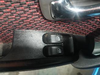 Hyundai Atos Atos Hatchback 1.1 12V (G4HG) [46kW]  (01-1997/12-2008) picture 12