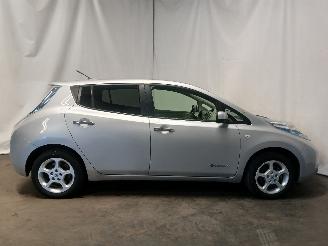 Nissan Leaf Leaf (ZE0) Hatchback Leaf (EM61) [80kW]  (11-2010/12-2017) picture 6