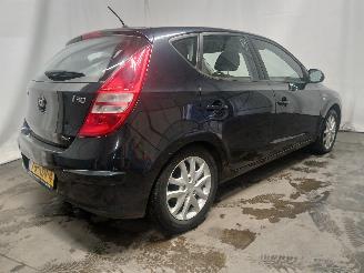 Hyundai I-30 i30 (FD) Hatchback 1.4 CVVT 16V (G4FA) [80kW]  (10-2007/11-2011) picture 6