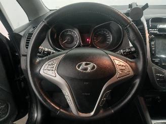 Hyundai Ix20 iX20 (JC) SUV 1.6i 16V (G4FC-G) [92kW]  (11-2010/07-2019) picture 14