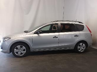 Hyundai I-30 i30 Crosswagon (WWH) Combi 1.4 CVVT 16V (G4FA) [80kW]  (11-2009/06-201=
2) picture 4