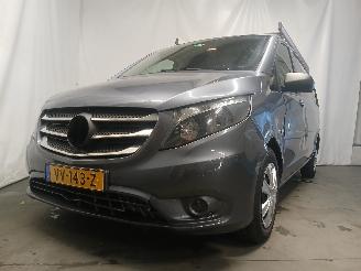 damaged passenger cars Mercedes Vito Vito (447.6) Van 2.2 114 CDI 16V (OM651.950) [100kW]  (10-2014/...) 2016/5