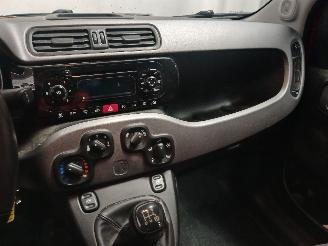 Fiat Panda Panda/Pandina (312) Hatchback 0.9 TwinAir 65 (312.A.4000) [48kW]  (04-=
2012/...) picture 15