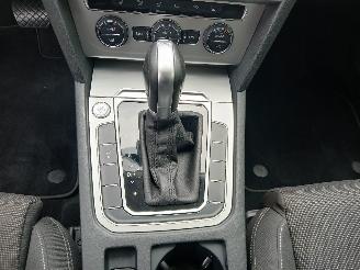 Volkswagen Passat Passat Variant (3G5) Combi 1.5 TSI 16V (DADA) [110kW]  (08-2018/03-202=
4) picture 17