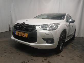 Voiture accidenté Citroën DS4 DS4 (NX) Hatchback 1.6 16V THP Racing (EP6CDTX(5FU)) [147kW]  (04-2011=
/07-2015) 2012/1
