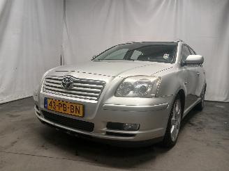 Coche accidentado Toyota Avensis Avensis Wagon (T25/B1E) Combi 2.0 16V VVT-i D4 (1AZFSE) [108kW]  (04-2=
003/11-2008) 2004/4
