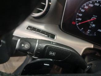 Mercedes E-klasse E (W213) Sedan E-200d 2.0 Turbo 16V (OM654.920) [110kW]  (07-2016/06-2=
020) picture 15