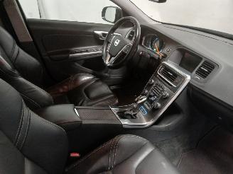 Volvo V-60 V60 I (FW/GW) Combi 2.4 D6 20V Plug-in Hybrid AWD (D82PHEV) [206kW]  (=
06-2012/12-2015) picture 9