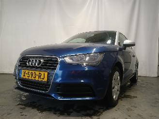 Voiture accidenté Audi A1 A1 (8X1/8XK) Hatchback 3-drs 1.2 TFSI (CBZA) [63kW]  (05-2010/04-2015)= 2012/1