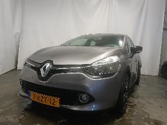 skadebil auto Renault Clio Clio IV (5R) Hatchback 5-drs 0.9 Energy TCE 90 12V (H4B-400(H4B-A4)) [=
66kW]  (11-2012/08-2021) 2013/8