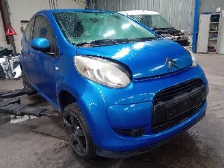 Citroën C1 C1 Hatchback 1.0 12V (1KR-FE(CFB)) [50kW]  (06-2005/09-2014) picture 2