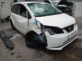 Seat Mii Mii Hatchback 1.0 12V (CHYA) [44kW]  (10-2011/07-2019) picture 2