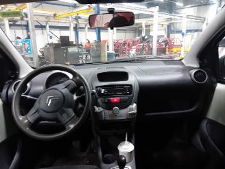 Citroën C1 C1 Hatchback 1.0 12V (384F(CFA)) [50kW]  (06-2005/09-2014) picture 5