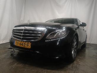 Unfallwagen Mercedes E-klasse E (W213) Sedan E-200d 2.0 Turbo 16V (OM654.920) [110kW]  (07-2016/06-2=
020) 2018/7