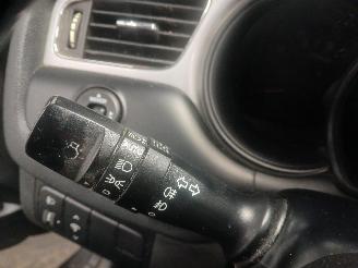 Kia Cee d Cee'd Sportswagon (JDC5) Combi 1.4i CVVT 16V (G4FA) [73kW]  (09-2012/1=
2-2018) picture 14