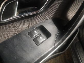 Kia Cee d Cee'd Sportswagon (JDC5) Combi 1.4i CVVT 16V (G4FA) [73kW]  (09-2012/1=
2-2018) picture 12