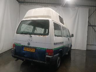 Volkswagen Transporter Transporter/Caravelle T4 Bus 2.5i (AVT) [85kW]  (08-1996/04-2003) picture 5
