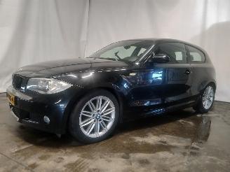 BMW 1-serie 1 serie (E81) Hatchback 3-drs 116i 1.6 16V (N43-B16A) [90kW]  (03-2007=
/12-2011) picture 3