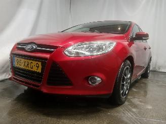 Avarii autoturisme Ford Focus Focus 3 Hatchback 1.0 Ti-VCT EcoBoost 12V 100 (M2DA(Euro 5)) [74kW]  (=
02-2012/05-2018) 2012/7