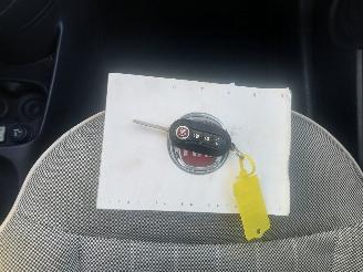 Fiat 500 500 (312) Hatchback 1.4 16V (169.A.3000) [74kW]  (08-2007/...) picture 26