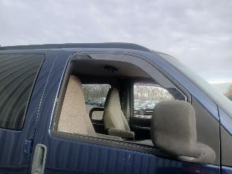 GMC  Chevrolet Express picture 21