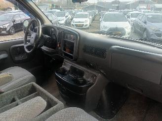 GMC  Chevrolet Express picture 7