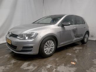 Volkswagen Golf Golf VII (AUA) Hatchback 1.2 TSI 16V (CJZB) [63kW]  (08-2012/03-2020) picture 3
