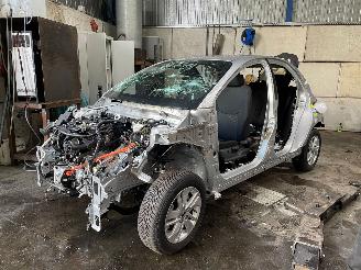 Uttjänta bilar auto Toyota Yaris Yaris IV (P21/PA1/PH1) Hatchback 1.5 12V Hybrid 115 (M15AFXE) [85kW]  =
(02-2020/...) 2025/5