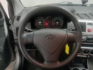 Hyundai Getz Getz Hatchback 1.4i 16V (G4EEG) [71kW]  (08-2005/12-2010) picture 17