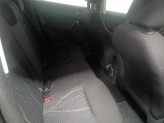 Peugeot 208 208 I (CA/CC/CK/CL) Hatchback 1.2 Vti 12V PureTech 82 (EB2F(HMZ)) [60k=
W]  (03-2012/12-2019) picture 10