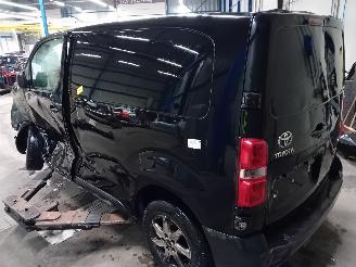 Toyota ProAce ProAce Van 1.6 D-4D 95 16V (3WZTV(DV6FDU)) [70kW]  (02-2016/04-2020) picture 4
