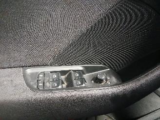 Audi A3 A3 Sportback (8VA/8VF) Hatchback 5-drs 1.2 TFSI 16V (CJZA(Euro 5)) [77=
kW]  (05-2013/03-2020) picture 16