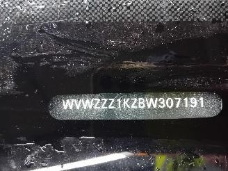 Volkswagen Golf Golf VI (5K1) Hatchback 1.6 TDI 16V (CAYC(Euro 5)) [77kW]  (02-2009/11=
-2012) picture 6