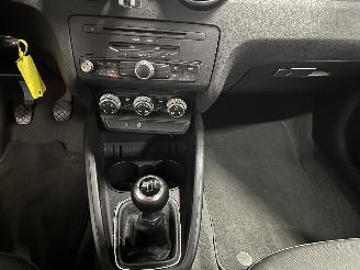 Audi A1 A1 (8X1/8XK) Hatchback 3-drs 1.2 TFSI (CBZA) [63kW]  (05-2010/04-2015)= picture 20